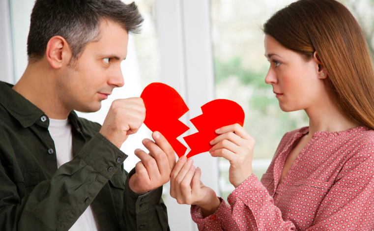 内蒙古离婚如何申请财产保全冻结对方账户